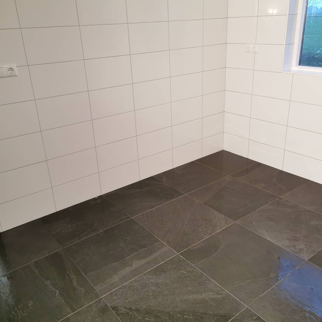 Witte wandtegels-glans en mat-Vlagsma tegelwalhalla-1