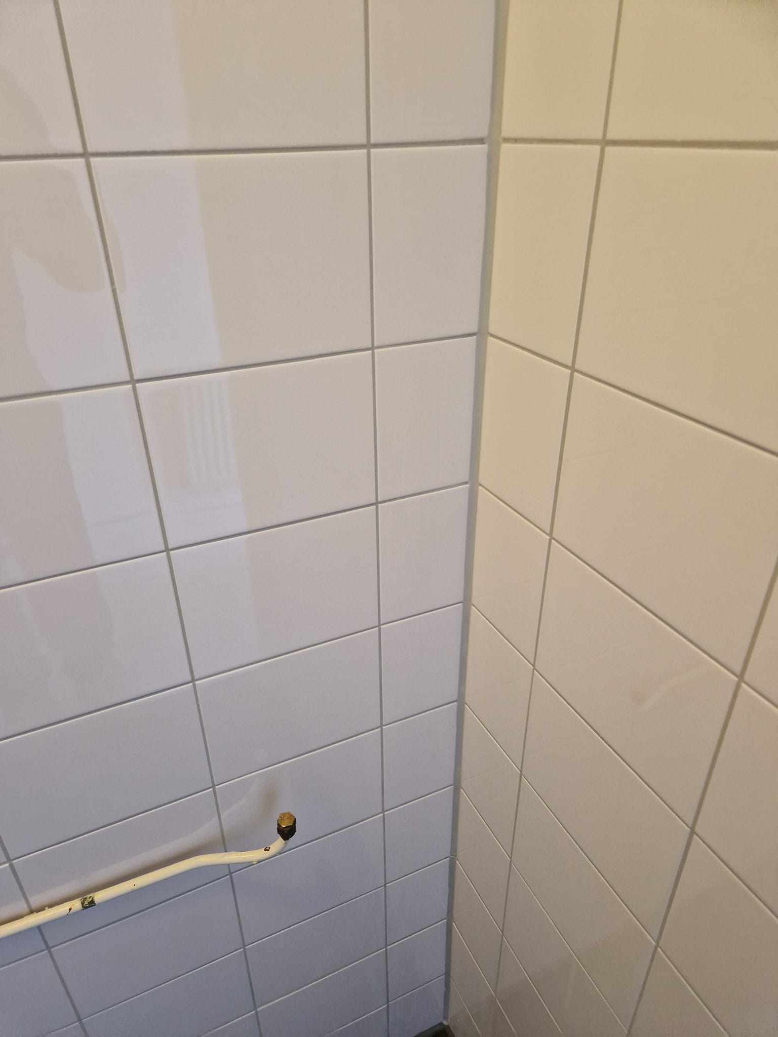Keracom glans wit 20x30 witte wandtegels