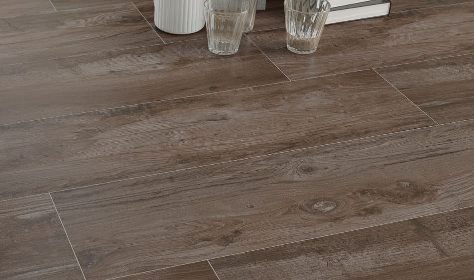 cifre-nebraska-cherry-30x120-keramisch hout
