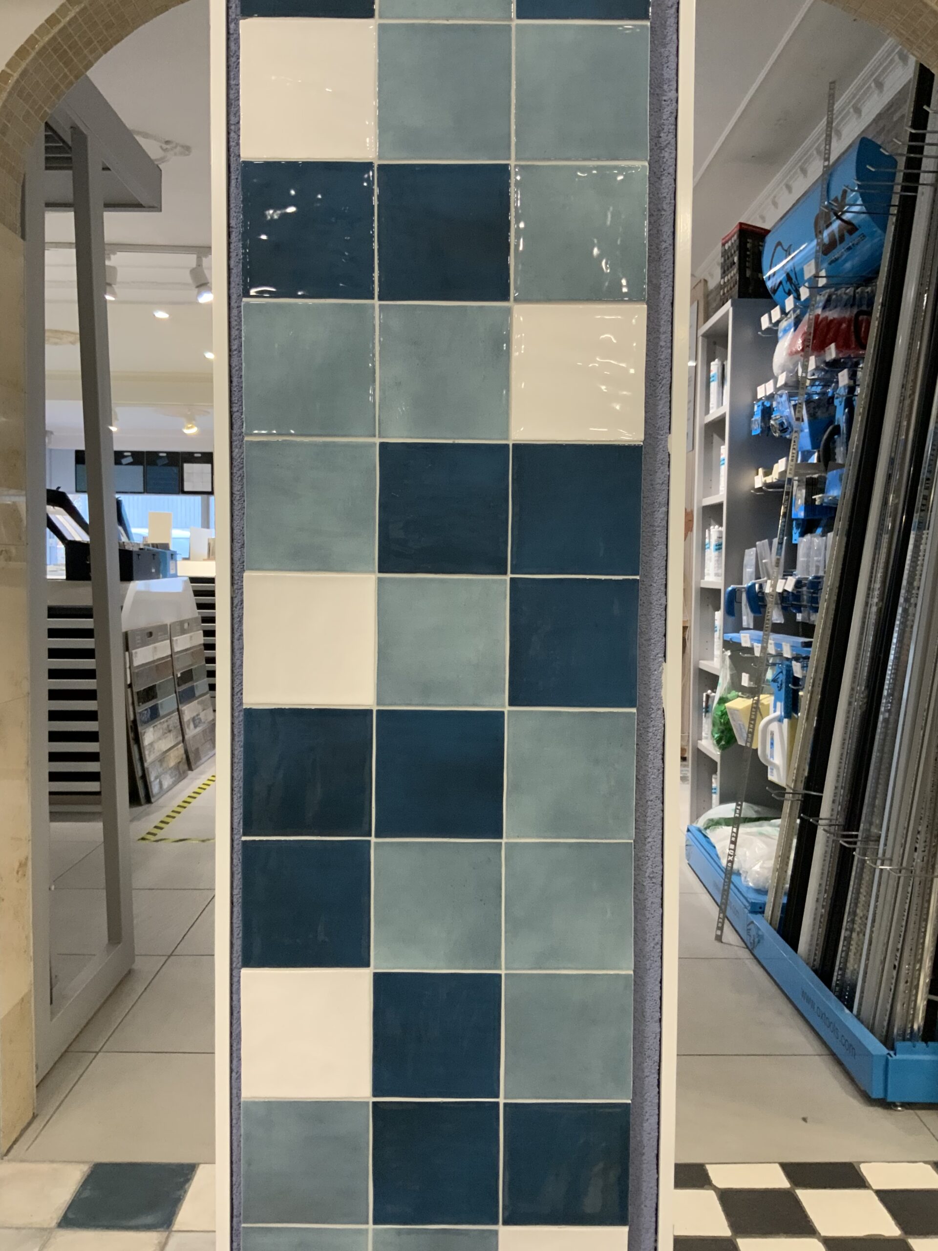 Cifre Zellige Aqua bij Vlagsma tegelwalhalla