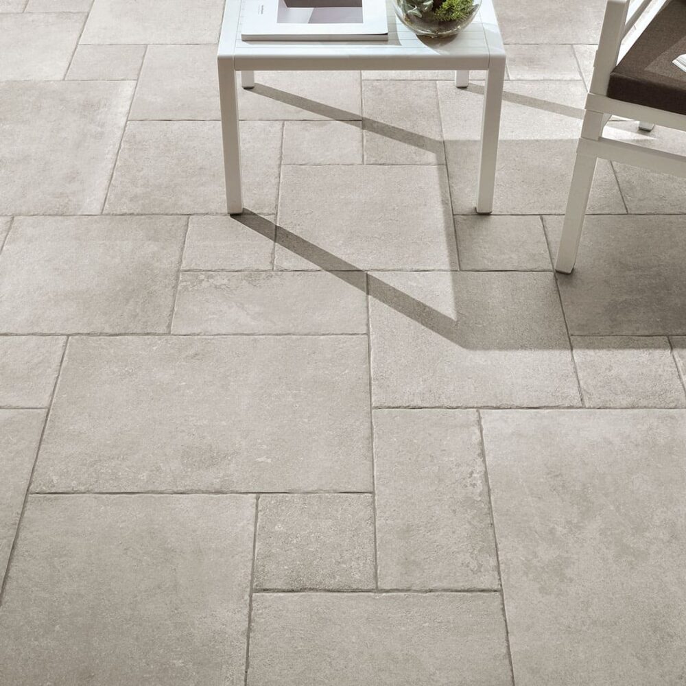 Caste stones Coem Loire Grigio